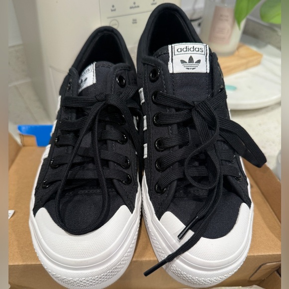 Adidas Wmns Nizza Platform Sneakers - Picture 1 of 5